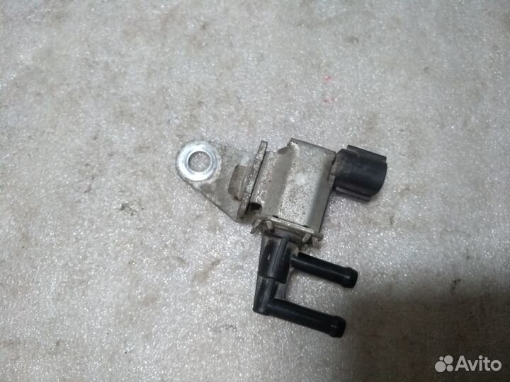 Subaru EJ204 - Клапан вакуумный Б/У