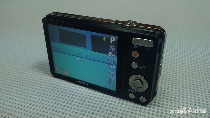 Фотоаппарат Olympus D-715