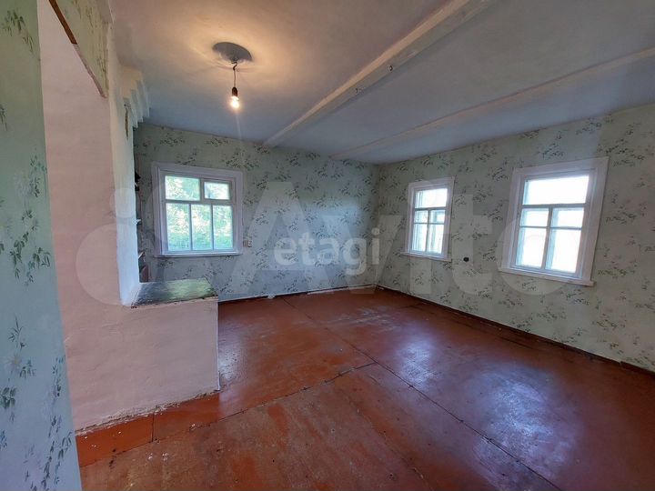 Дом 31,1 м² на участке 13,6 сот.