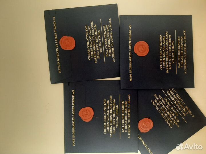 Larsen Tzigane Комплект скрипичных струн 4/4