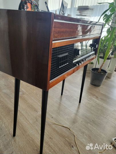 Радиола Урал 114 с fm, bluetooth