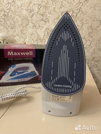 Утюг Maxwell новый