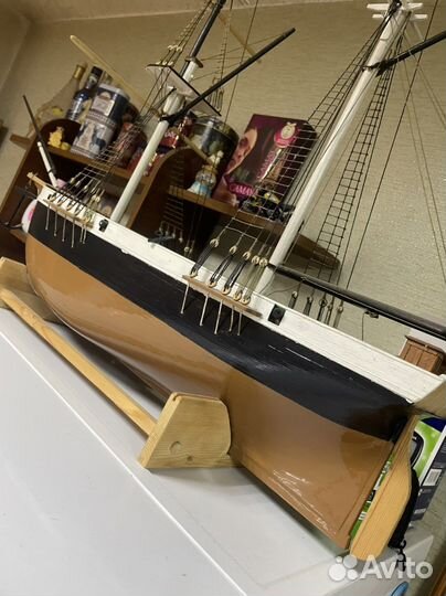 Корабль ручной работы