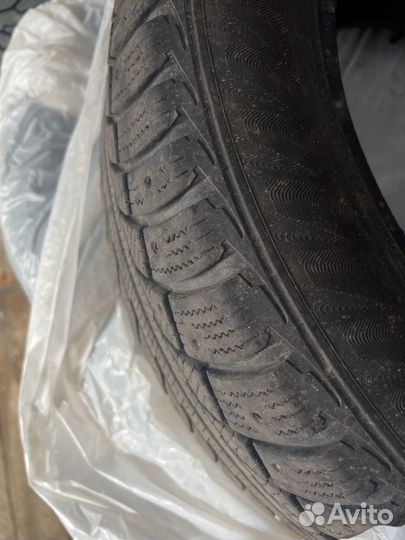 Matador MP 50 Sibir Ice 215/60 R16