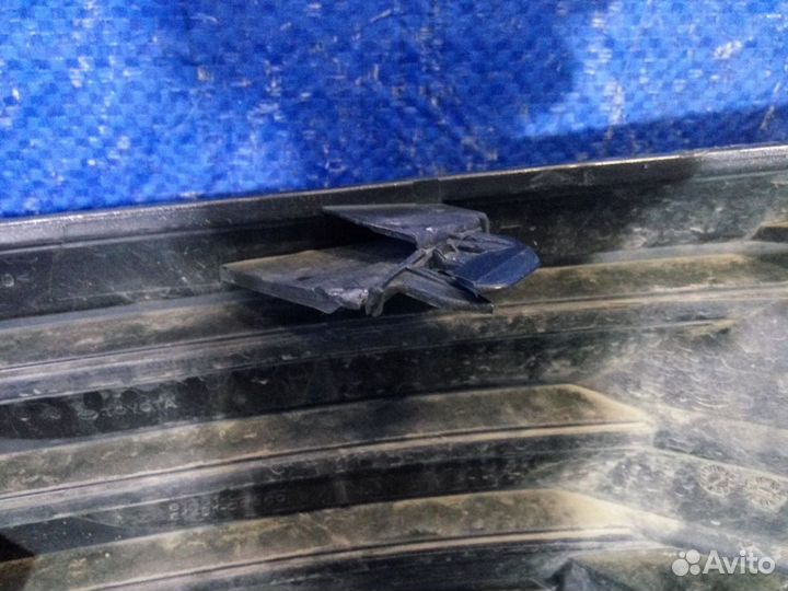 Окантовка птф правая Toyota Corolla 11 Е180 2013