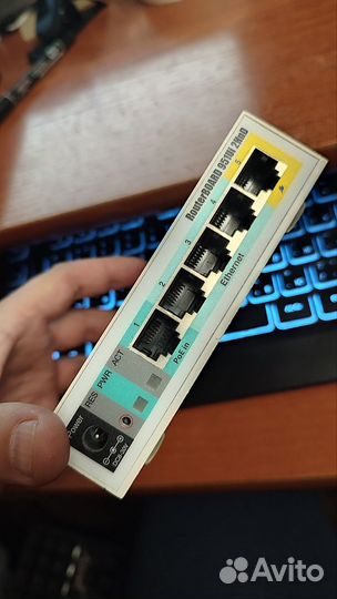 Маршрутизатор Mikrotik RB951Ui-2HnD