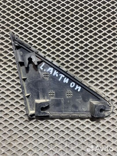 Накладка крыла левая SsangYong Actyon