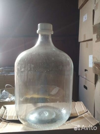 Стеклянные бутыли 25л