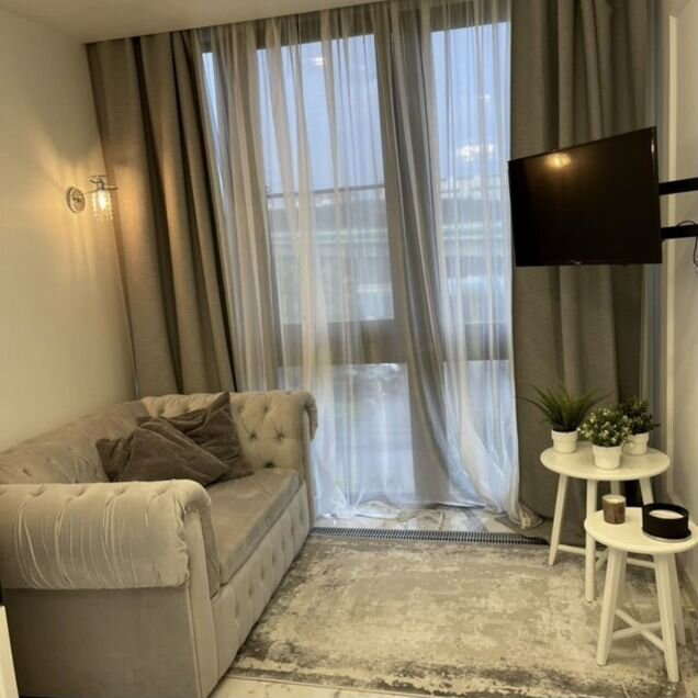 3-к. квартира, 74 м², 1/5 эт.
