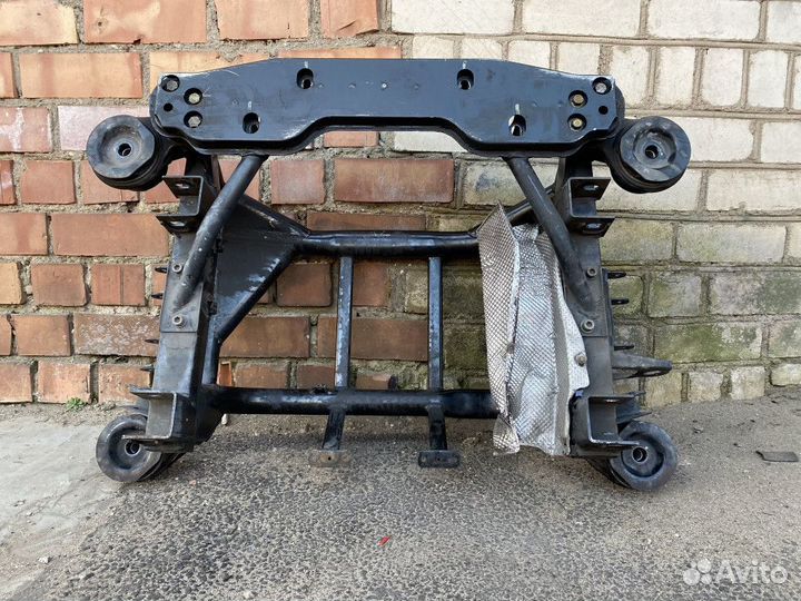 Балка задняя Maserati Quattroporte 5 2005