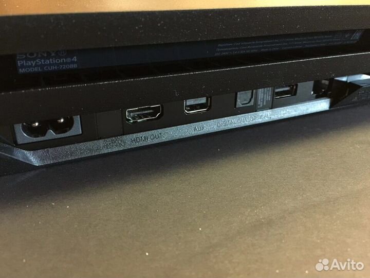 Sony playstation 4 pro 1tb