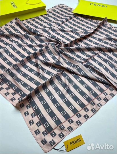 Платок шаль F E N D I
