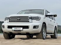 Toyota Sequoia 5.7 AT, 2017, 99 000 км, с пробегом, цена 7 500 000 руб.