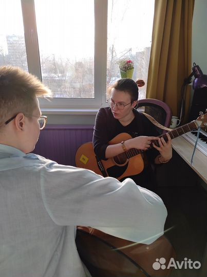 Уроки гитары и укулеле с нуля (пробное 800)