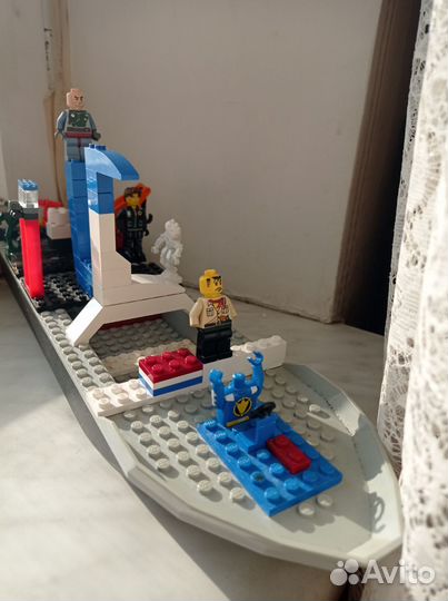 Lego корабль