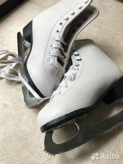 Коньки фигурные