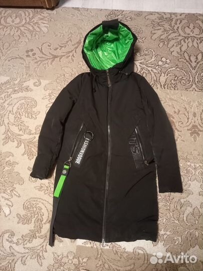 Зимняя куртка на девочку 158-164