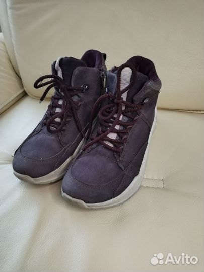 Ботинки детские ecco 35р