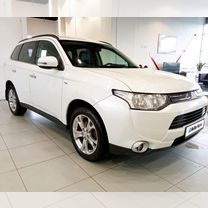 Mitsubishi Outlander 3.0 AT, 2013, 148 935 км, с пробегом, цена 1 895 000 руб.