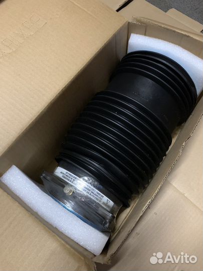 Пневмобаллон задний правый Mercedes E W213 C238