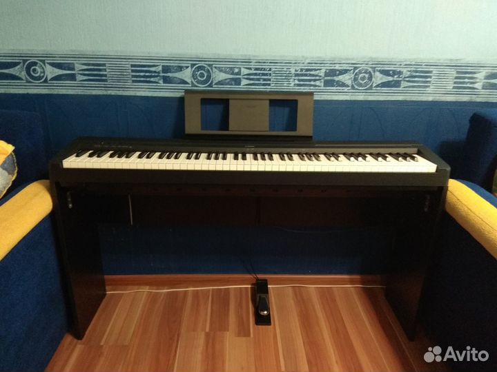 Yamaha P-45 пианино электронное (цифровое)