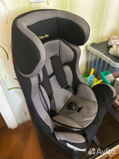Автомобильное детское кресло от 0 до 18 кг