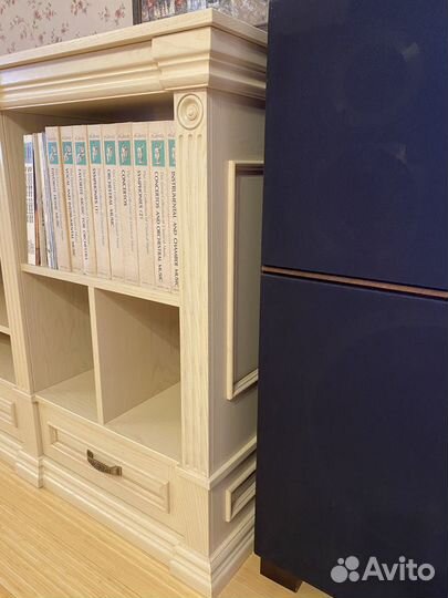 Стойка тумба под аудио аппаратуру