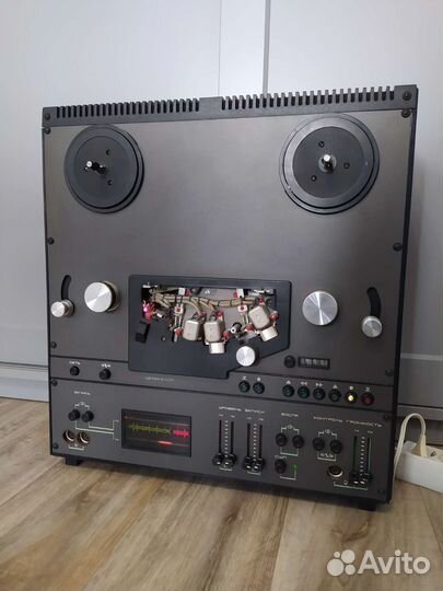 Катушечный магнитофон Электроника 004