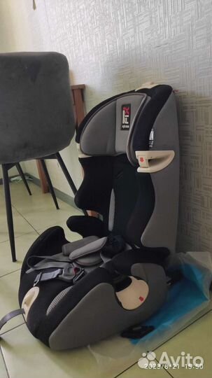 Автокресло Inglesina iFix 9-36kg