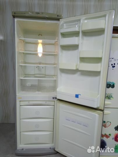 Холодильник бу LG no frost с доставкой