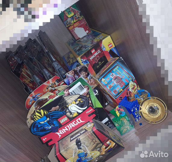 Продам lego очень много и настольные игры(много)