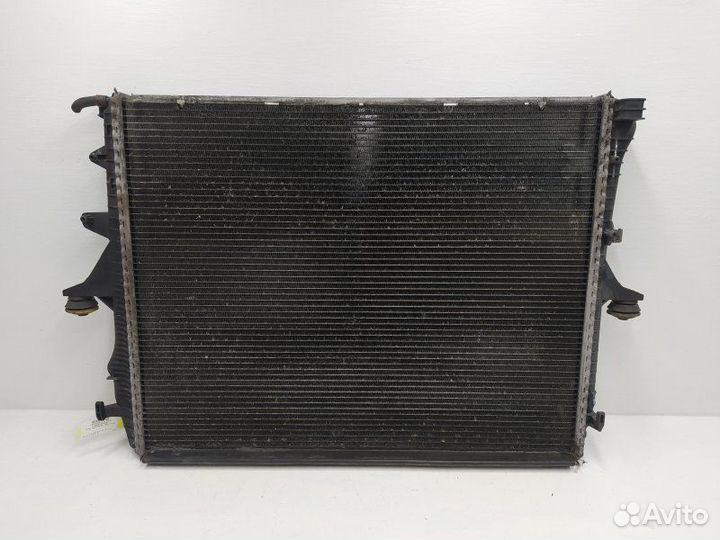 Б/У Б/У Радиатор (основной) behr 7L0121253A