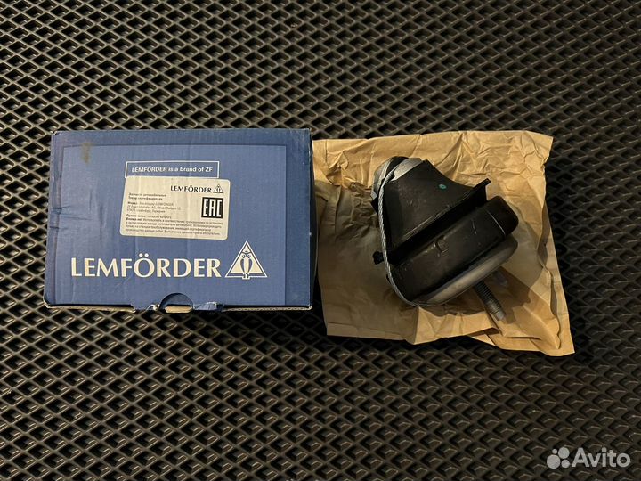 Гидроопора двигателя Volvo XC90