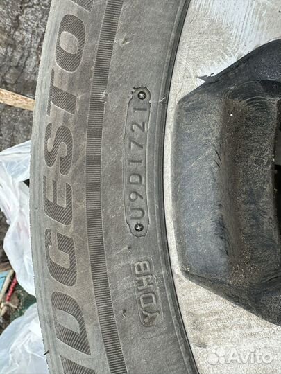 Bridgestone Ecopia EP850 215/65 R16 98H