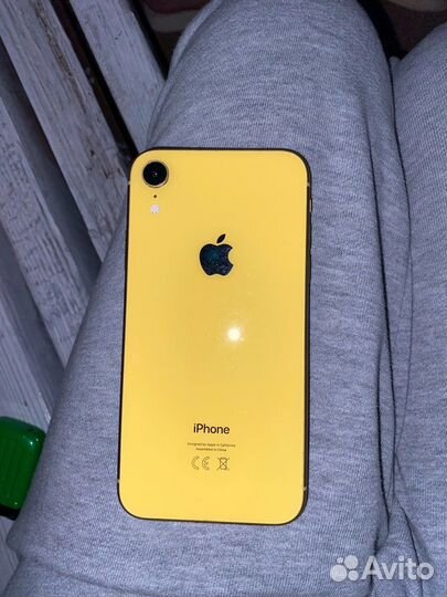 Телефон iPhone Xr