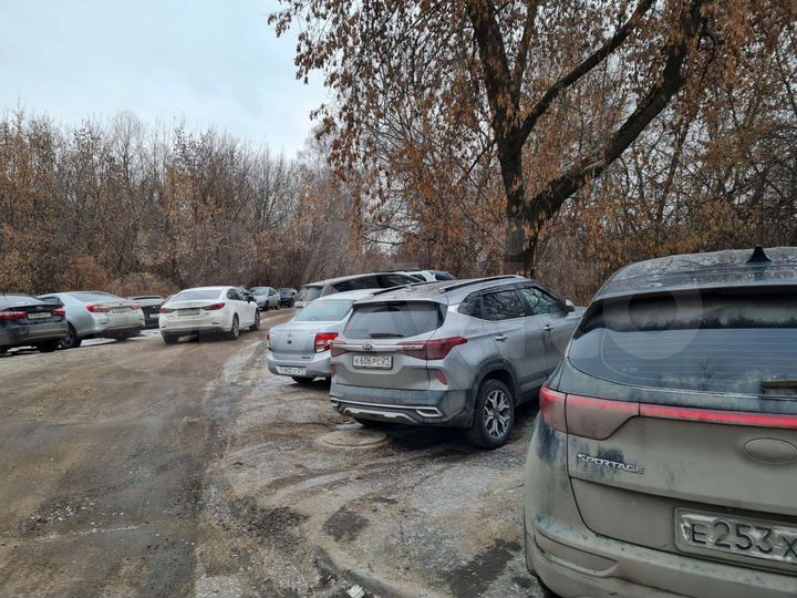 Машиноместо, 14 м²