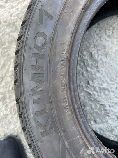 Kumho Crugen Premium KL33 235/60 R18