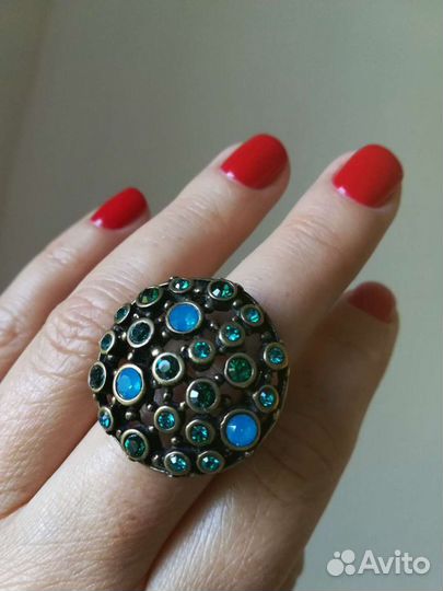 Перстень с кристаллами Swarovski