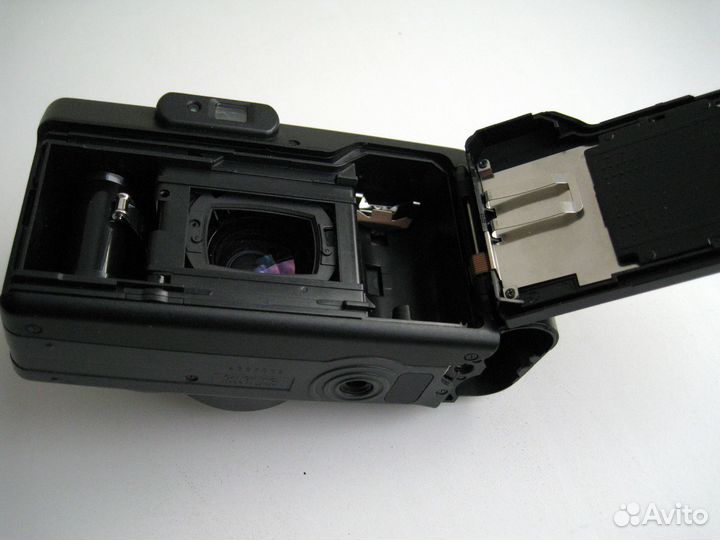 Пленочная фотокамера Canon Zoom Japan