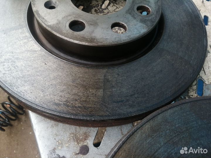 Тормозные диски передние Opel Corsa D