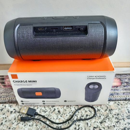Портативная колонка bluetooth jbl