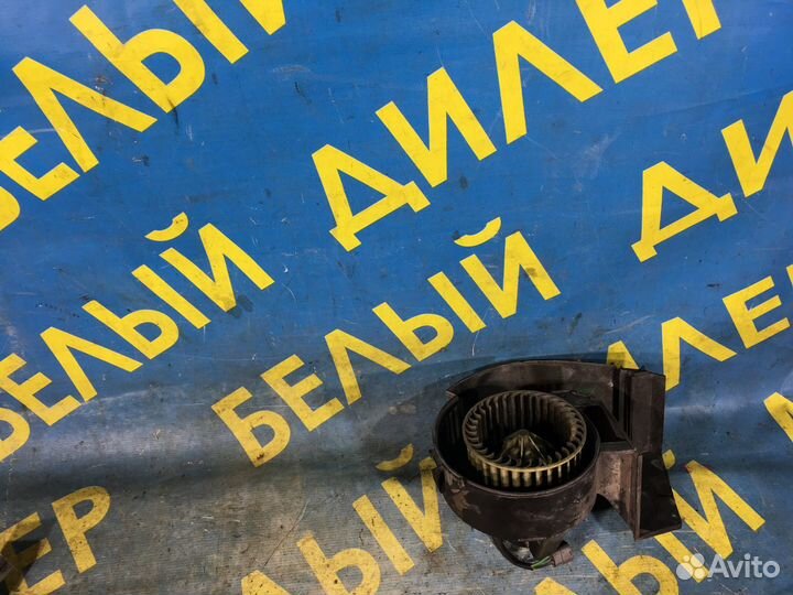 Моторчик печки saab 9000