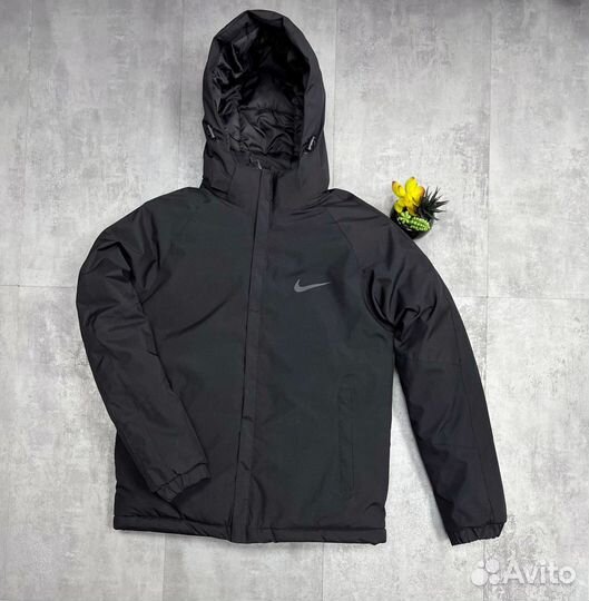 Зимние куртки Nike