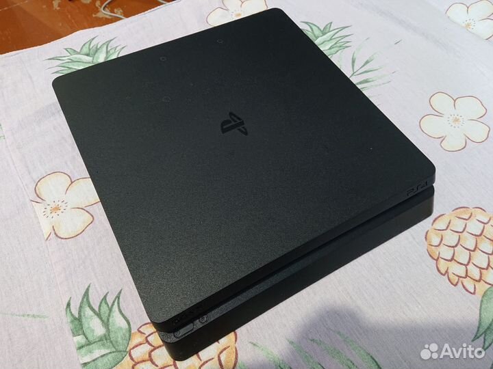 Sony playstation 4 slim 1tb