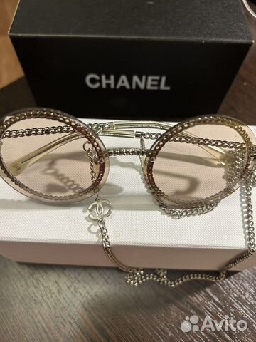 Солнцезащитные очки женские chanel