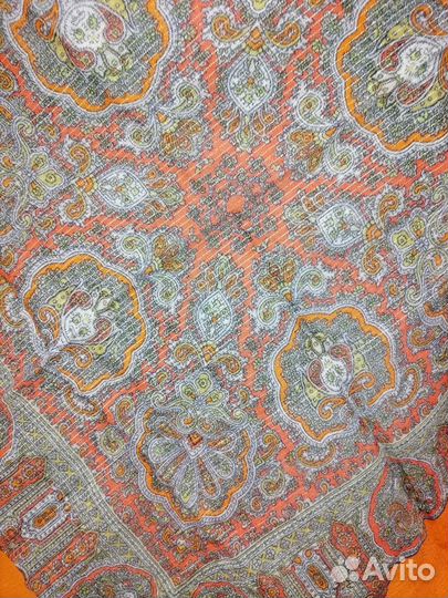 Платки, шарф и снуд