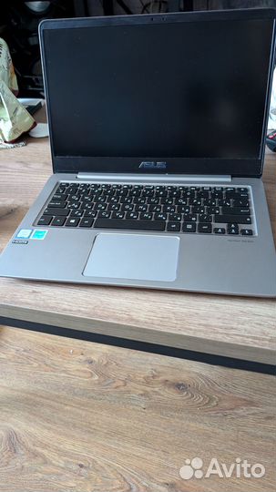 Ноутбук Asus UX410U