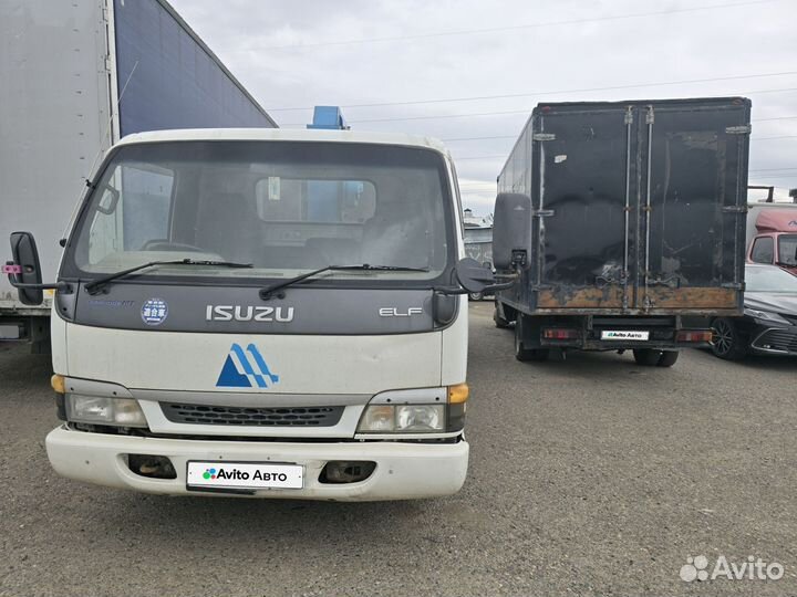 Isuzu Elf с КМУ, 2003