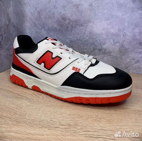 Кроссовки New Balance 550 красные