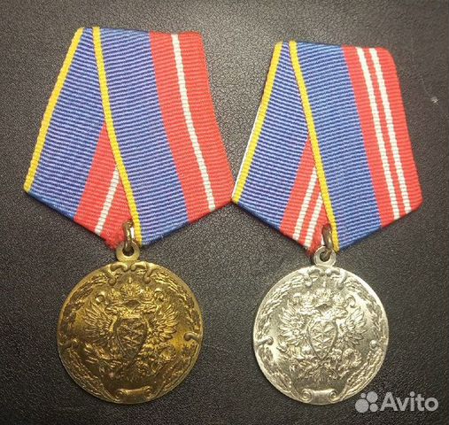 Медали фапси За воинскую доблесть 1 и 2 степени